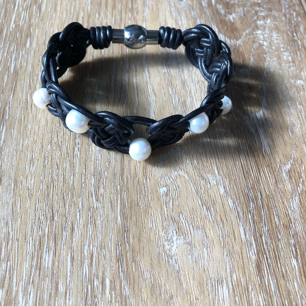 Black Leather Bracelet with Pearls